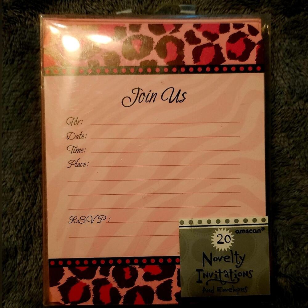 Invitations And Envelopes, NIP Box Of 20, Cheetah Print, Pink - Party Favors